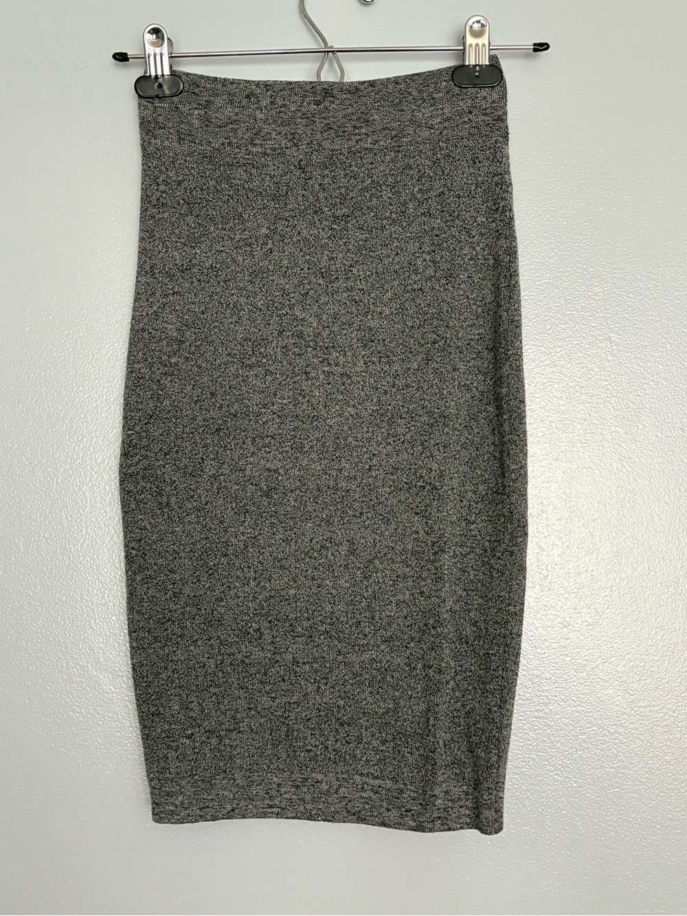 Forever 21 Charcoal Gray Knit Pencil Skirt